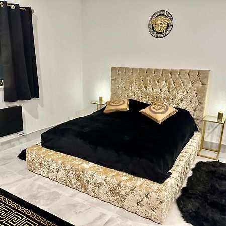 Kildare Luxury Suites Extérieur photo