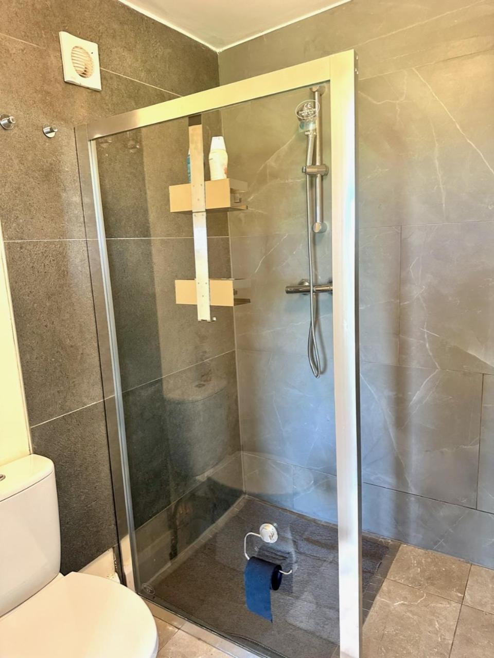 Kildare Luxury Suites Extérieur photo