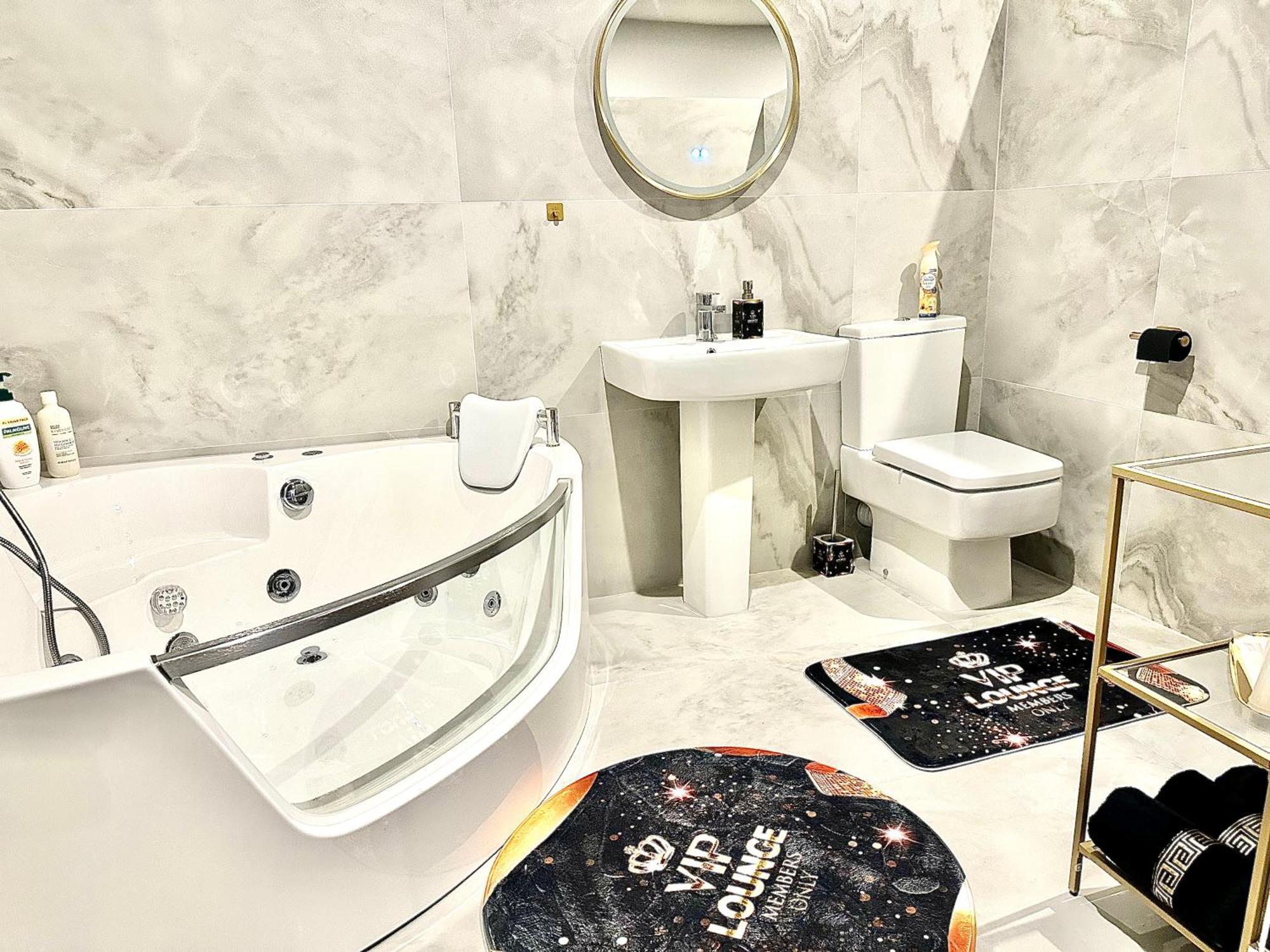 Kildare Luxury Suites Extérieur photo